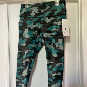 Lululemon Wunder Under HR Tight 25” Size  14 Luxtreme LW5BSQS HCTT